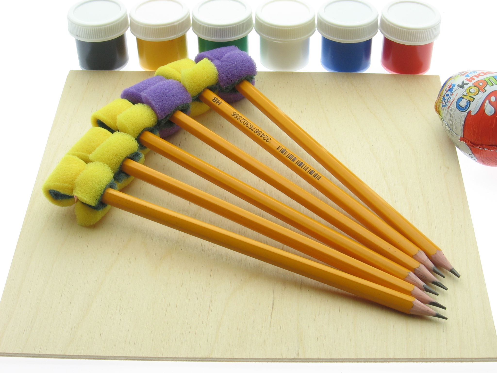 Как и чем красить детские деревянные поделки. Инструкция по изготовлению тампонов для раскрашивания водными красками.
